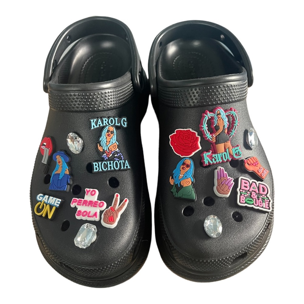 NEW. CROCS BAE CLOGS WITH KAROL G CHARMS SZ8